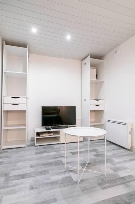 Appartement Le Jutini Caunes-Minervois Zewnętrze zdjęcie